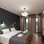 Zaka Apartman