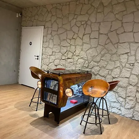 Apartment Zaka *