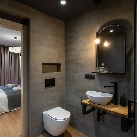 Zaka Apartment