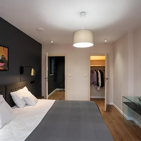 Zaka Apartment