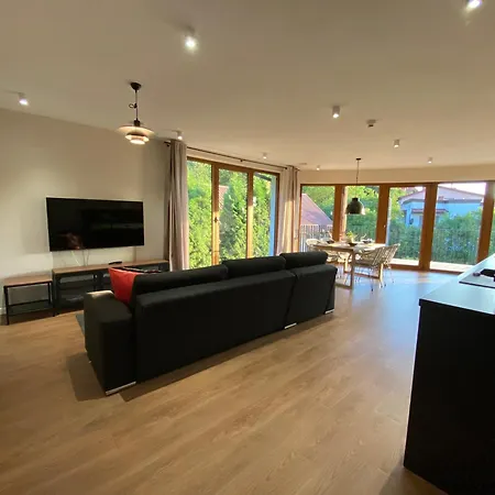 Zaka Apartment
