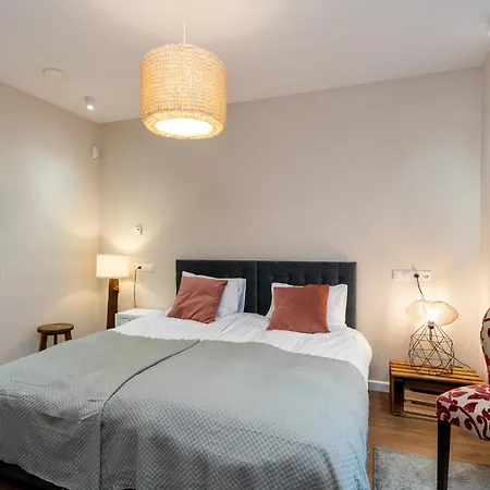 Zaka Apartment